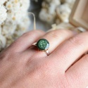 Zielony pierścionek