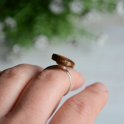 Drewniany pierścionek