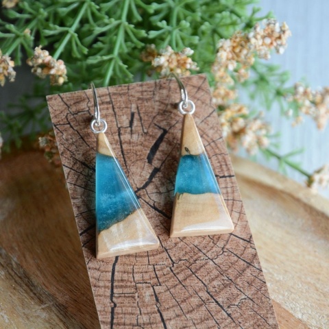 Wiszące kolczyki trójkąty