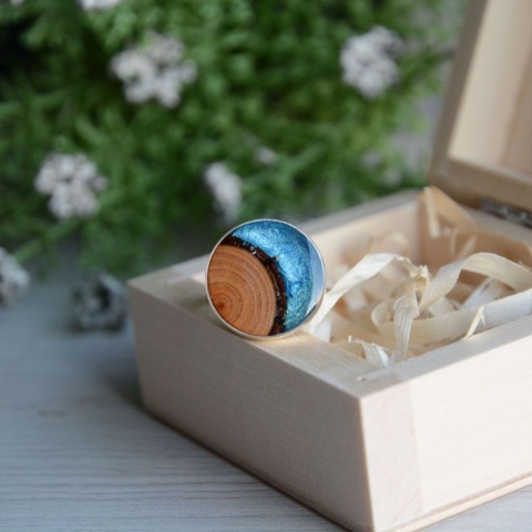 Błękitny pierścionek