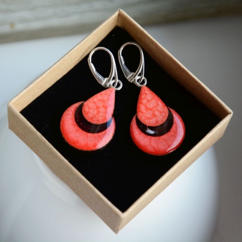 Lekkie czerwone kolczyki