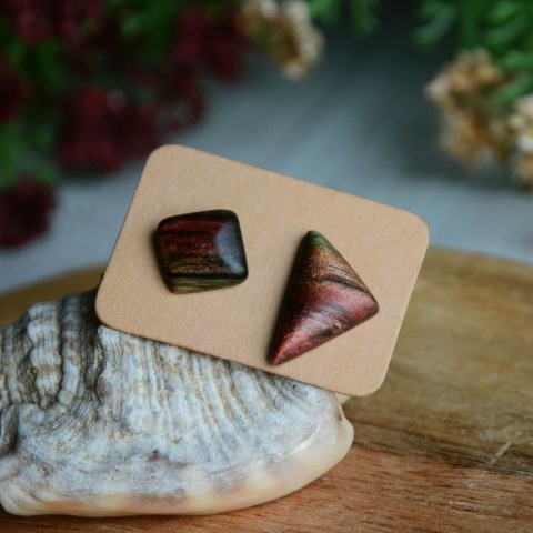 Kolczyki sztyfty nie do pary trójkąt i kwadrat