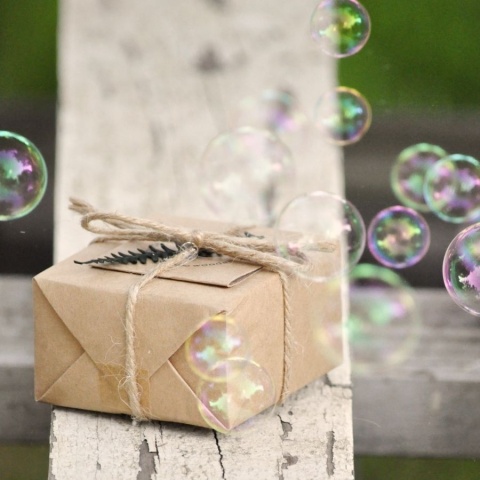 Kolczyki sztyfty różowy trójkąt i kwadrat