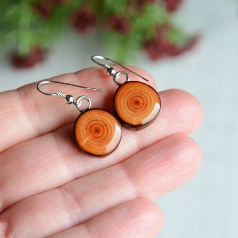 Kolczyki wiszące z drewna