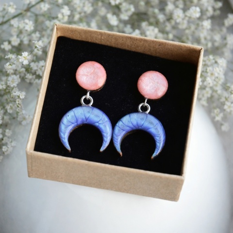 Kolczyki wiszące na sztyfcie