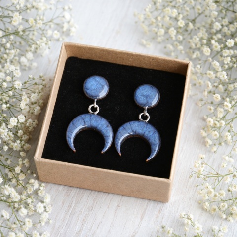 Kolczyki na sztyfcie z księżycem