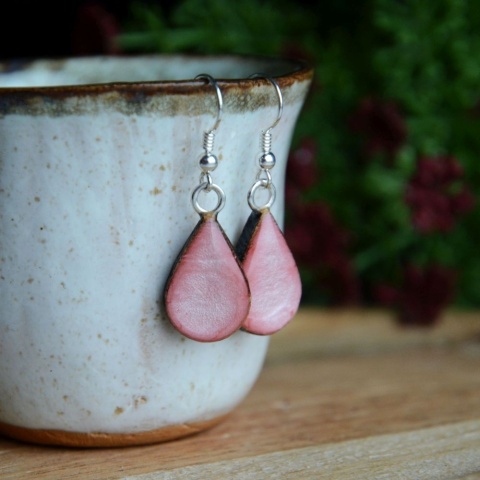 Kolczyki różowe łezki